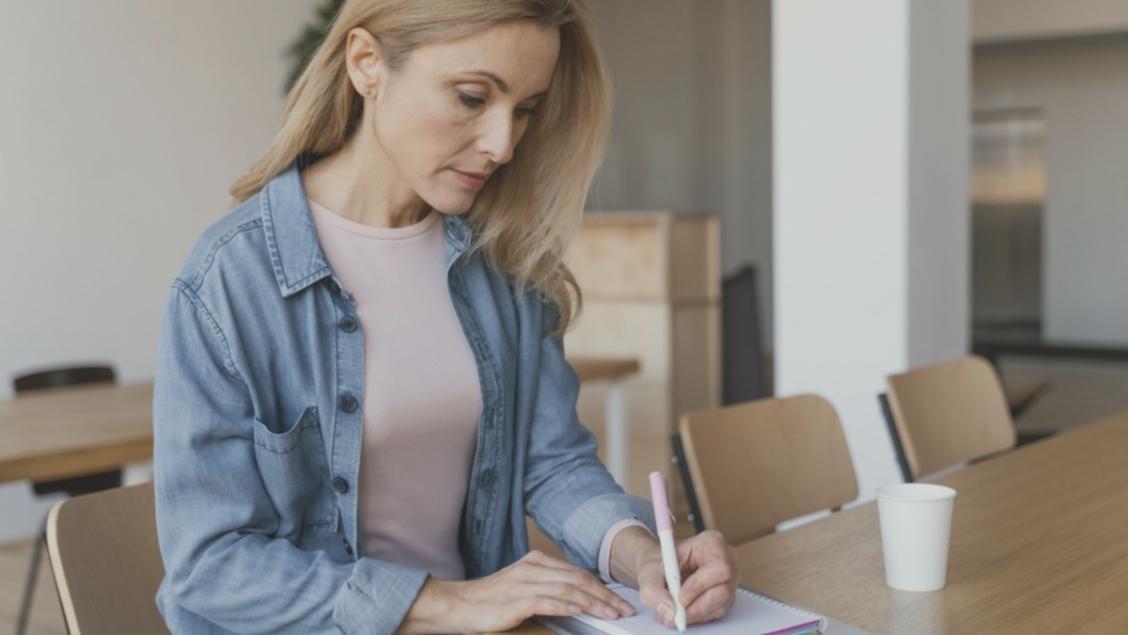 Prevalisari SEO course participants in an online session